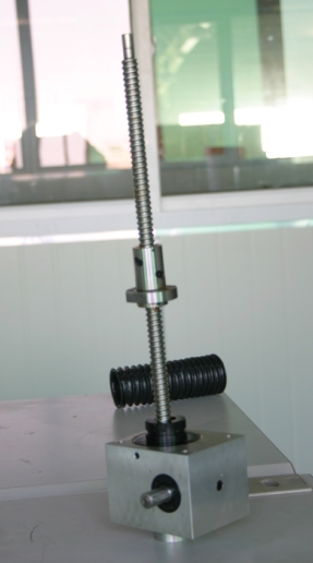 CS��΁݆�z�������C(j��)