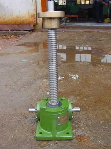 QWLϵ��΁݆�ݗU�����C